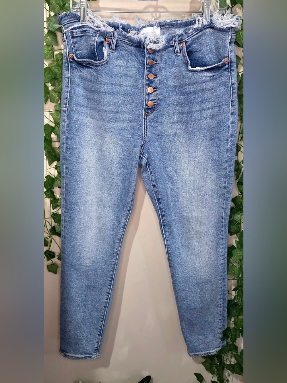 Sz 32 (SZ 14!) • Dear John • NWOT